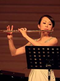 何靖视频,揭秘其独特魅力与影响力